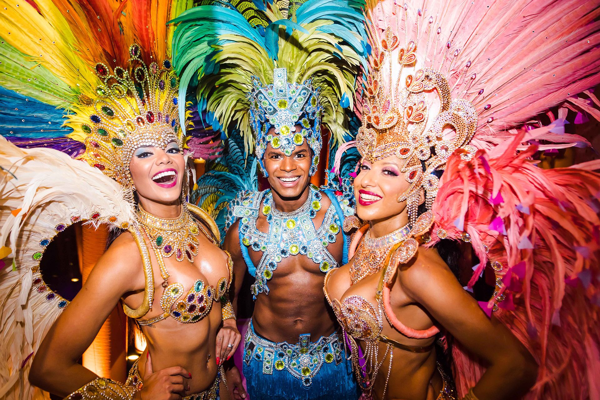 CARNAVAL SAMBA DANCERS